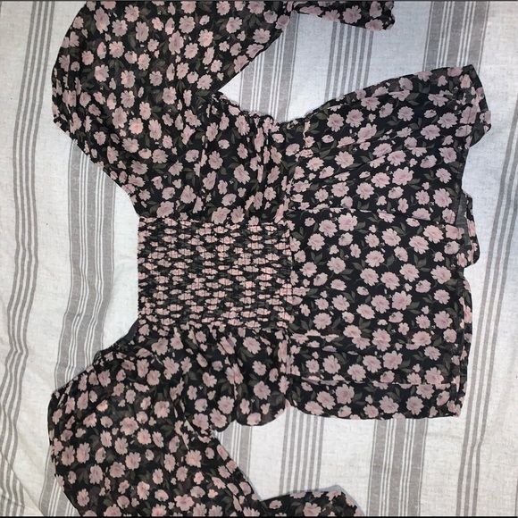 American Eagle Outfitters babydoll top - Picture 3 of 4